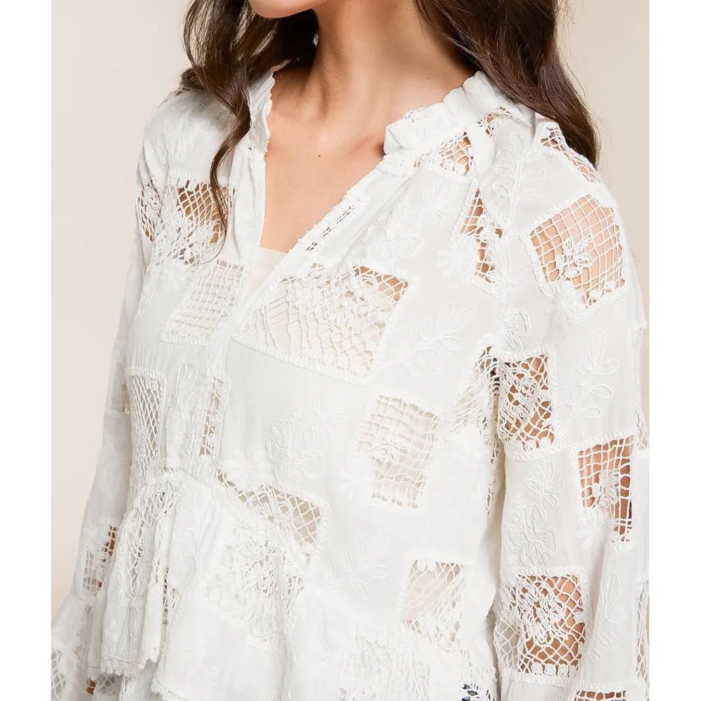 Blue B Crochet Peplum Top White Small V-Neck Bell Sleeve 37129T - Picture 3 of 12